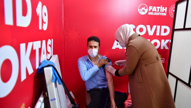 fatih'te 22 bin randevusuz aşı yapıldı