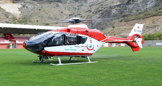 Doğu Karadeniz'in 61 Helikopter Ambulansı Hastaları Yetiştirmek İçin Uçuyor!