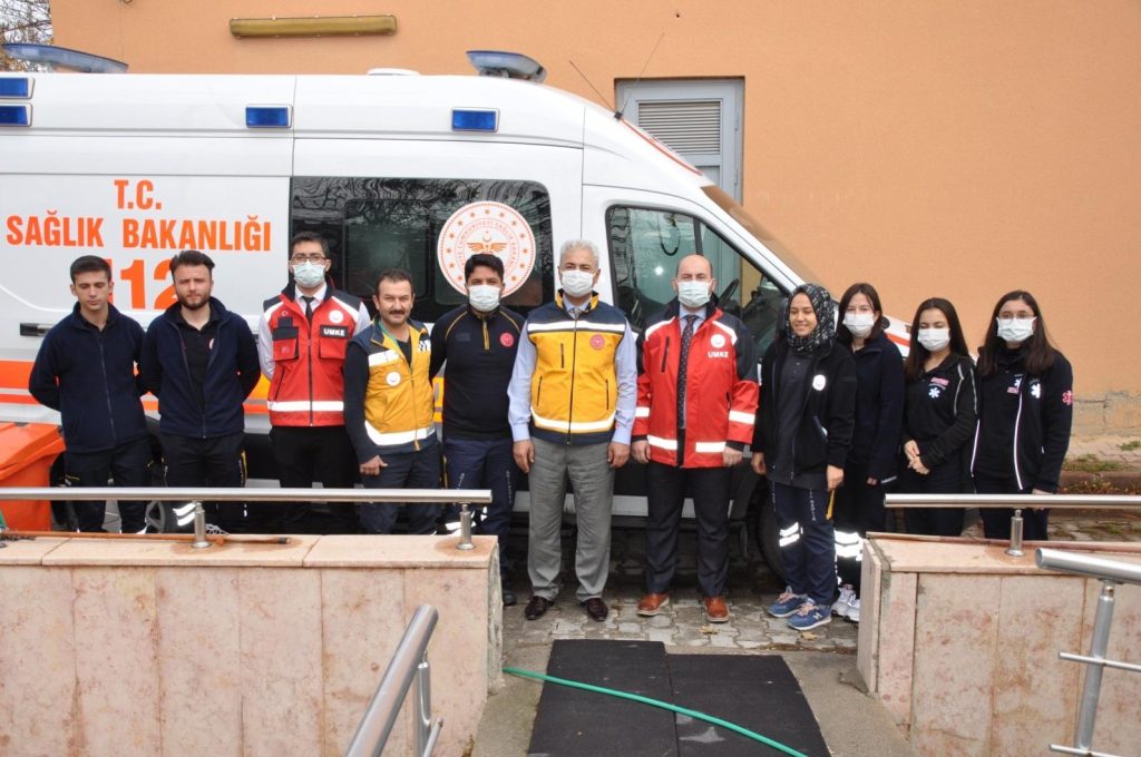 Karaman'da 112 Personelleri Ödüllendirildi Karaman'da 112 Personelleri Ödüllendirildi