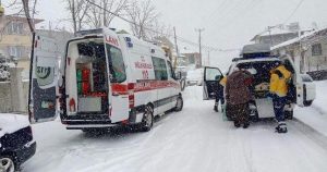 Aşı Timleri Muş’un Karlı Yollarını Aşarak En Ücra Köylere Ulaşıyor