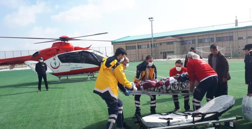 konya8217da kalp krizi geciren hastaya hava ambulansi