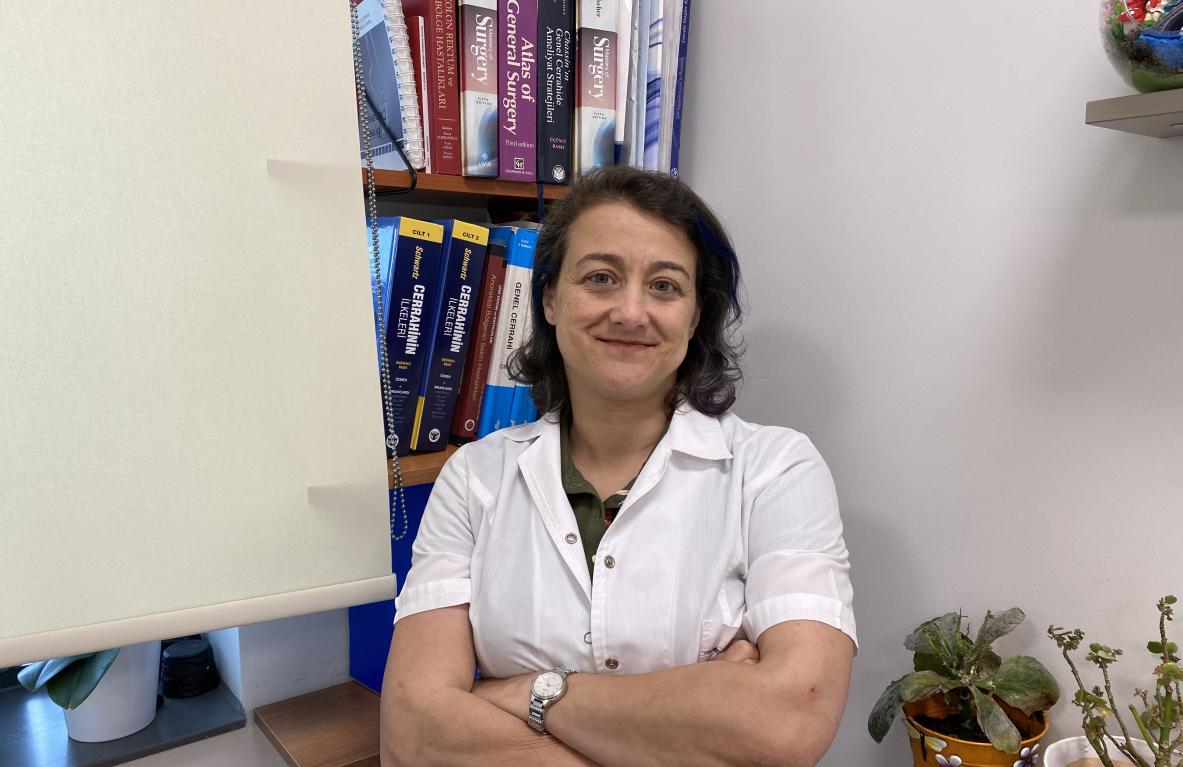 Meme kanseri takibinin önemi Genel Cerrahi Uzmanı Derneği. Ebru Şen,