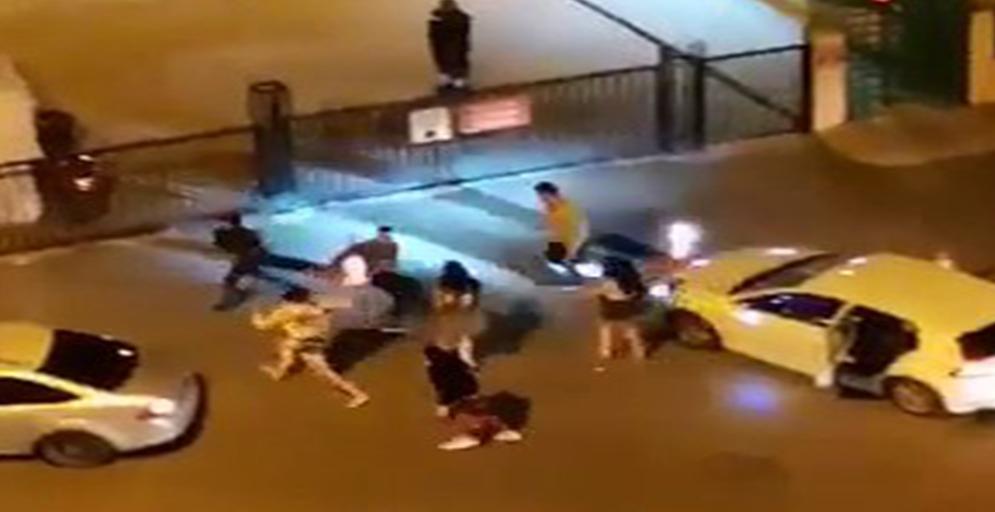 kimlik soran polislere park dubasiyla saldirdilar