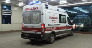 Hasta Taşıyan Ambulans Şoförü Yol İstediği Gerekçesiyle Darbedildi