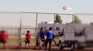 Mardin’de Pes Dedirten Görüntüler! Antrenör Küçük Çocuğu Yerden Yere Vurdu