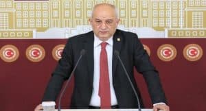 CHP’li Kasap: “Hekimlerin Serbest Çalışmasına İmkan Vermiyorlar”