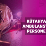 kütahya'da devrilen ambulanstaki 3 sağlık personeli yaralandı