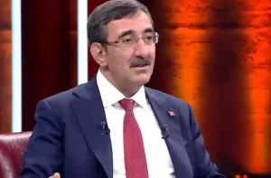 Cumhurbaşkanı Yardımcısı Cevdet Yılmaz, memur ve memur emekli maaşlarındaki artış