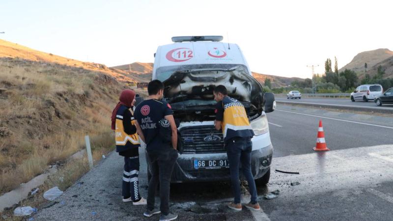 Seyir Halindeki Ambulansta Yangın Çıktı