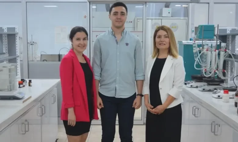eczacılık fakültesi öğrencisinin akciğer kanseri tedavisi projesine tübi̇tak'tan destek eczacılık fakültesi öğrencisinin akciğer kanseri tedavisi projesine tübi̇tak'tan destek