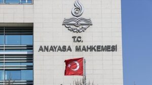 Anayasa Mahkemesinden Sağlık Personelinin Ek Ödemesine İlişkin Karar