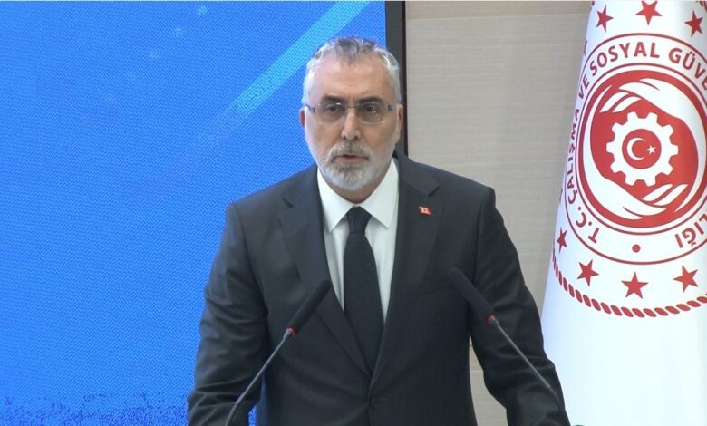 bakan işıkhan: 44 i̇laç bedeli ödenecek i̇laçlar listesine alındı bakan işıkhan: 44 i̇laç bedeli ödenecek i̇laçlar listesine alındı