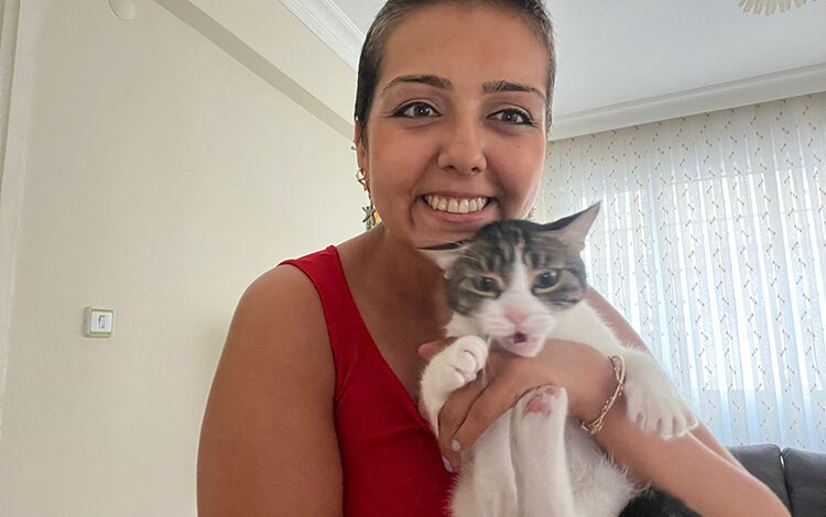 sağlık memurunun kedi tırmığı zannettiği şişlik tümör çıktı! sağlık memurunun kedi tırmığı zannettiği şişlik tümör çıktı!
