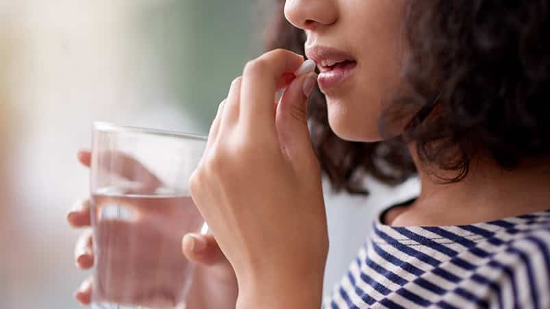 Karaciğerinize Zarar Verebilir! Hangi İlaçla Hangi Besinler Bir Arada Tüketilmez?