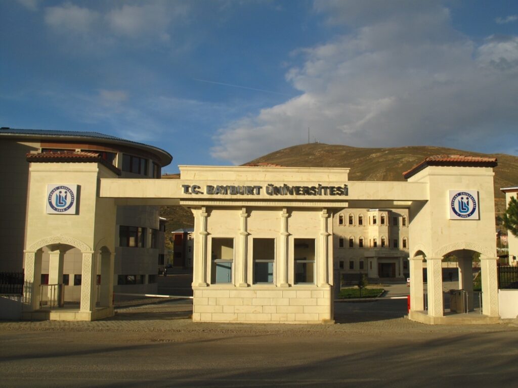 Bayburt Üniversitesi Sözleşmeli Personel Alım İlanı Yayımladı