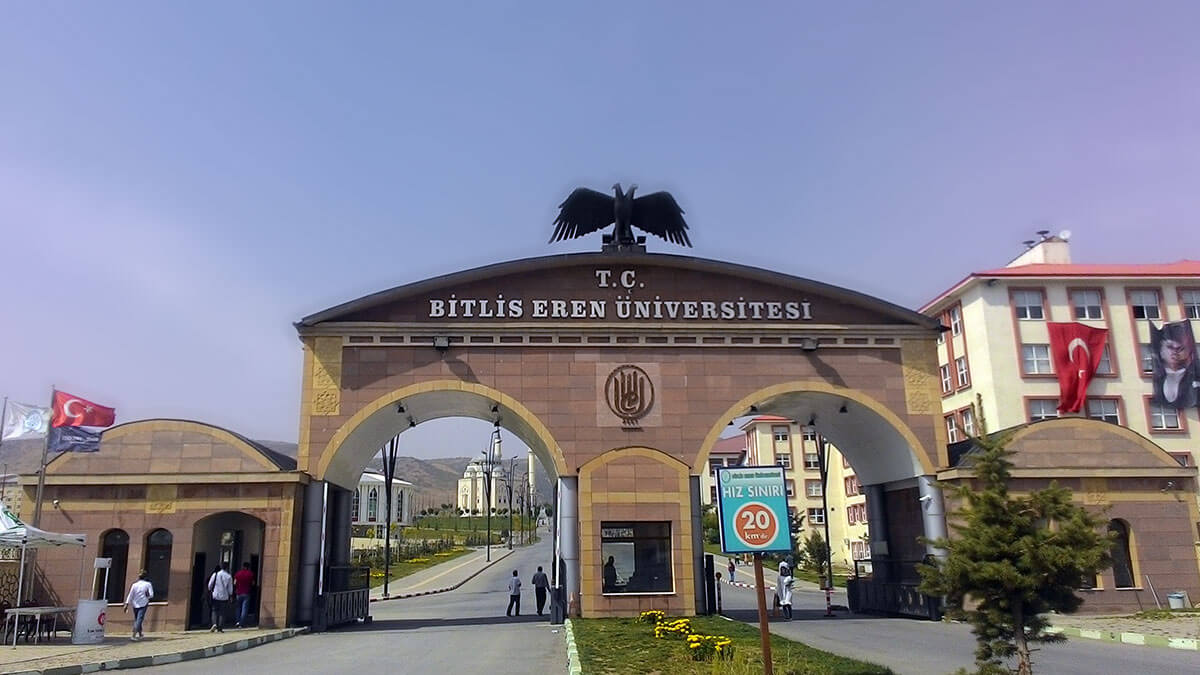 Bitlis Eren Üniversitesi Sözleşmeli Sağlık Personeli Alım İlanı Yayımladı