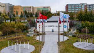 Kayseri Üniversitesi Sözleşmeli Personel Alım İlanı