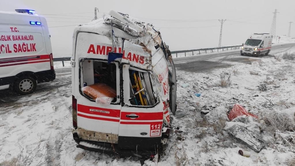 Hakkari’nin Yüksekova  ilçesinde yoğun