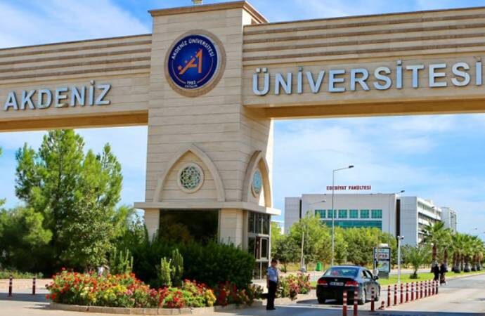 Akdeniz Üniversitesi tarafından 04