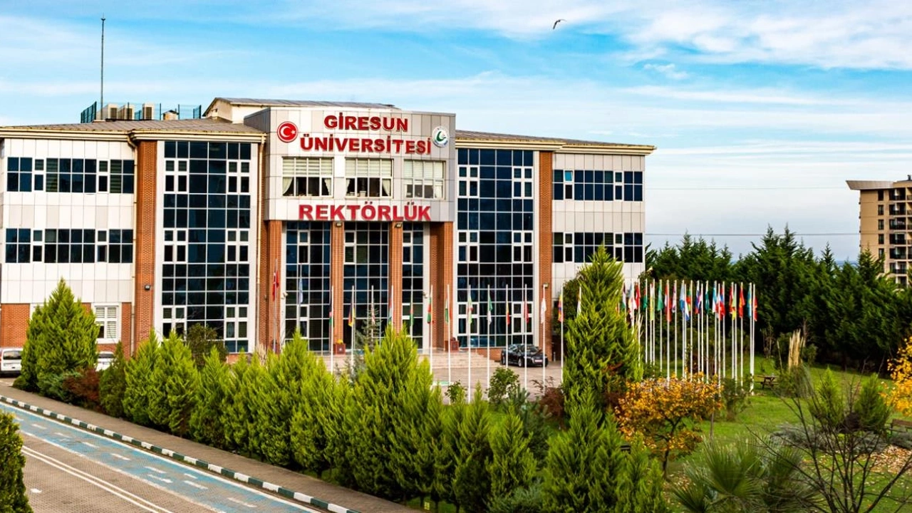 Giresun Üniversitesi tarafından 16