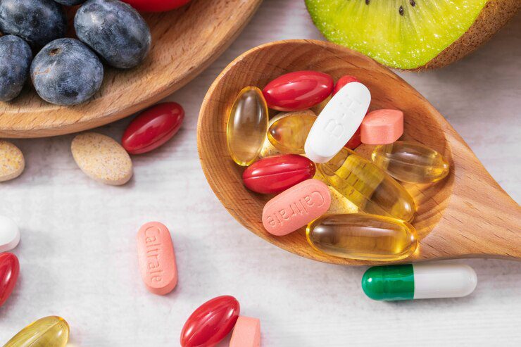 İlaçla Zehri Ayıran Dozudur: Vitamin ve Takviye Ürünlerin Kontrolsüz Kullanımı!