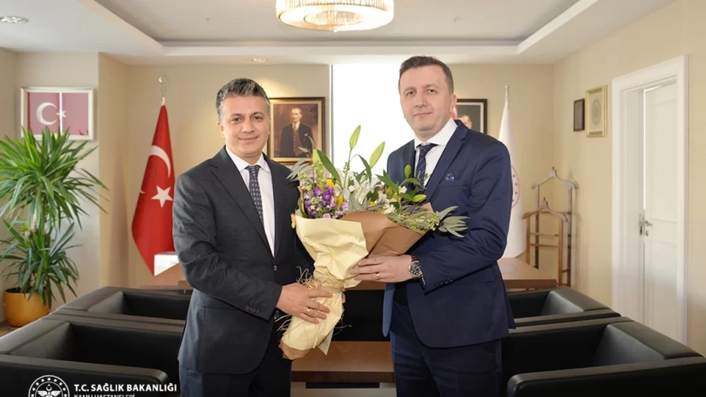 Kamu Hastaneleri Genel Müdürlüğü Görevini Doç. Dr. Bilal Günaydın Devraldı