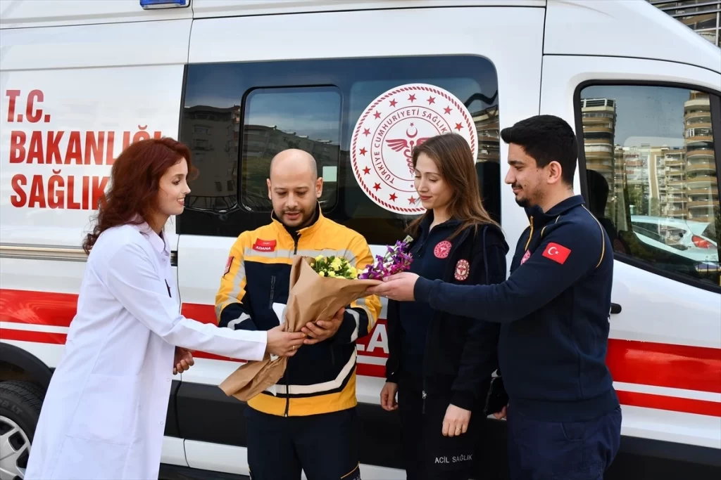 Kalbi Duran Hemşire, Acil Tıp Teknikeri Sayesinde Hayata Döndü