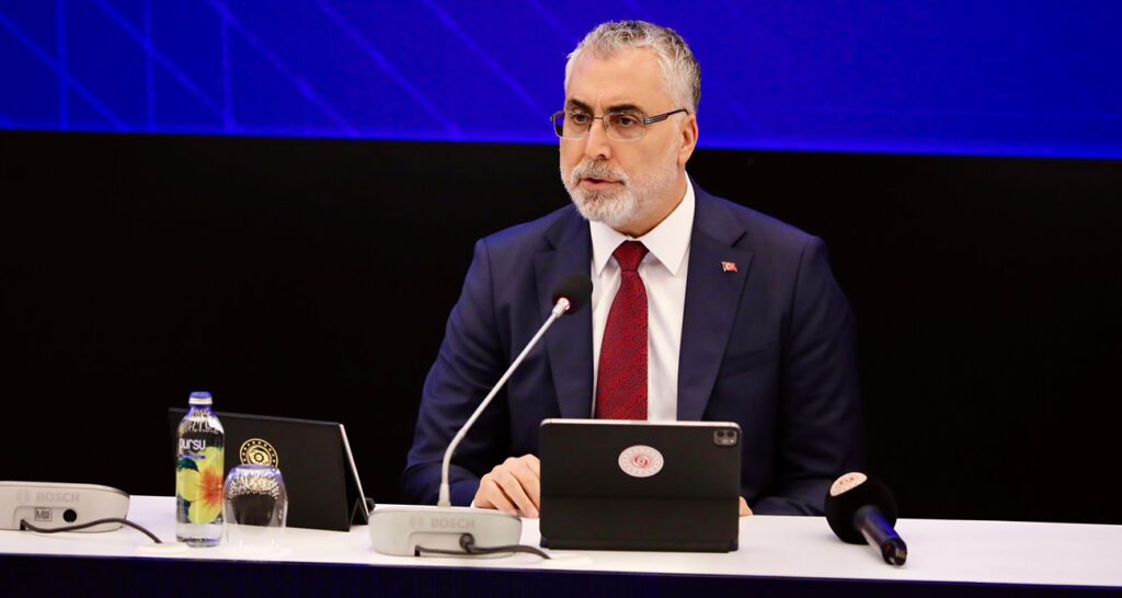 Bakan Işıkhan İlaç Raporlarıyla İlgili Yeni Kararı Duyurdu Bakan Işıkhan İlaç Raporlarıyla İlgili Yeni Kararı Duyurdu