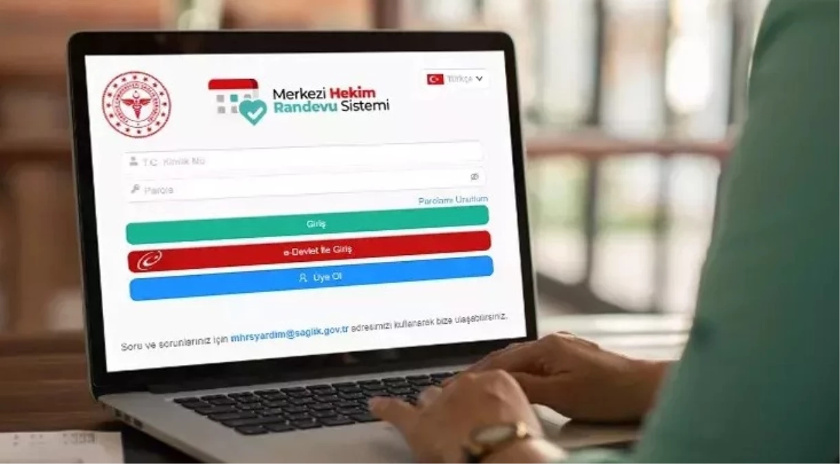 Sağlık Bakanı Koca'dan Onaylı Randevu Sistemine İlişkin Yeni Duyuru