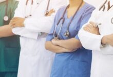 türkiye'de hekimlerin yüzde 46'sı, sağlık çalışanlarının yüzde 65'i kadın