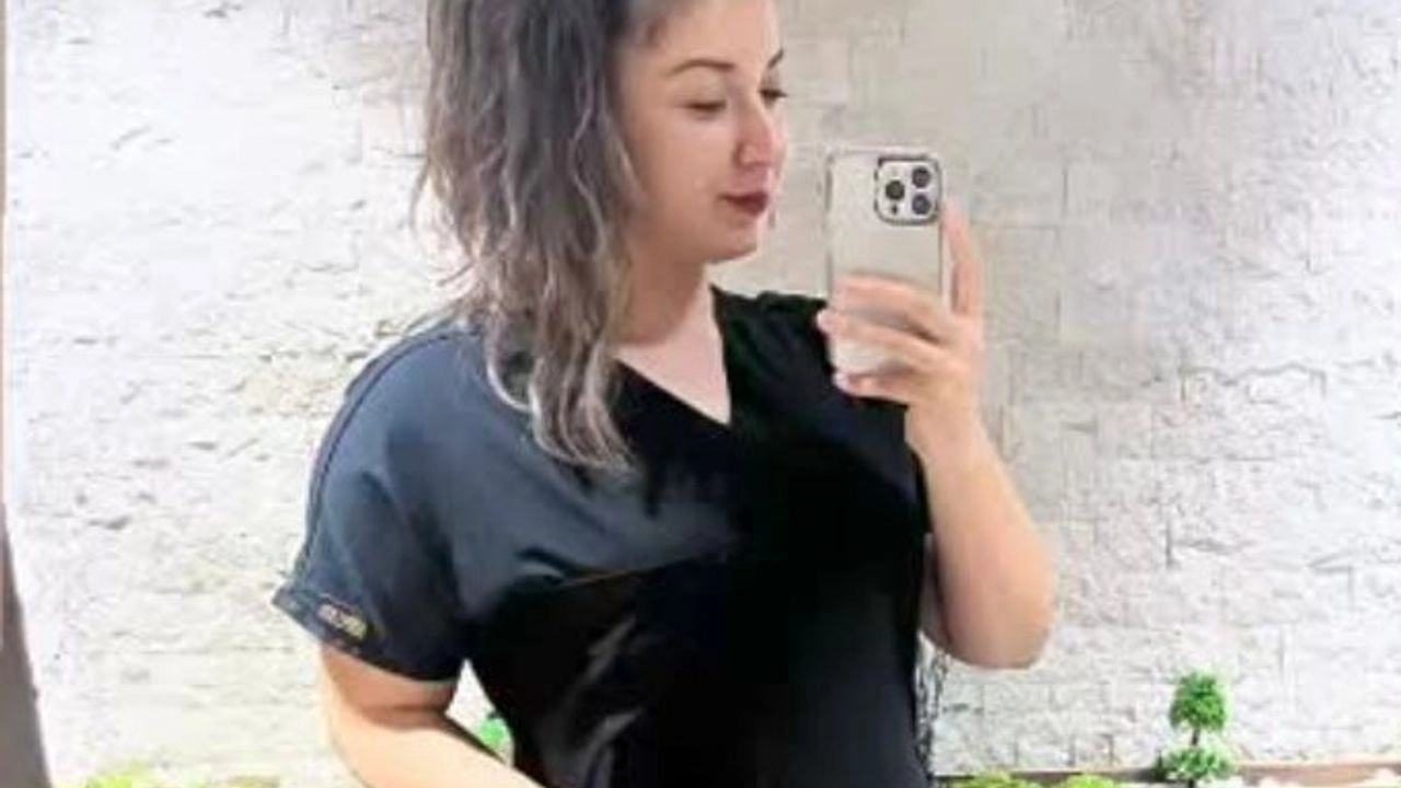 Konya’daki bir sağlık kabininde hemşire olarak görev yapan 26 yaşındaki
