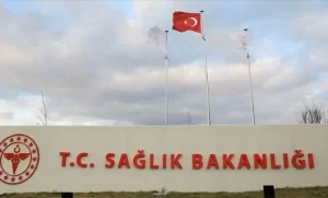 663-45/A Sözleşmeli Sağlık Personelinin Eş Durumu Nedeniyle Yer Değişikliği Duyurusu Yayımlandı