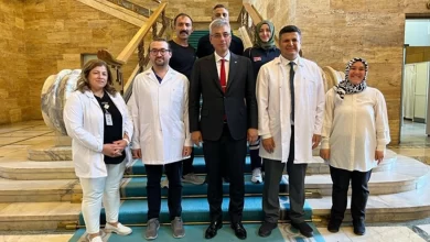 sağlık bakanı memişoğlu mecliste görevli sağlık personelini ziyaret etti