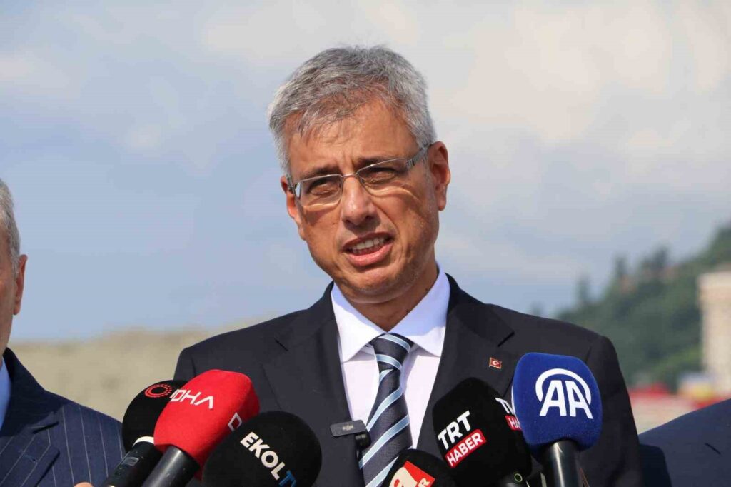 Bakan Kemal Memişoğlu Adıyaman'da Sağlık Hizmetlerini İnceledi