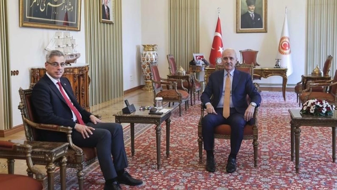 TBMM Başkanı Kurtulmuş, Sağlık Bakanı Memişoğlu ile Görüştü