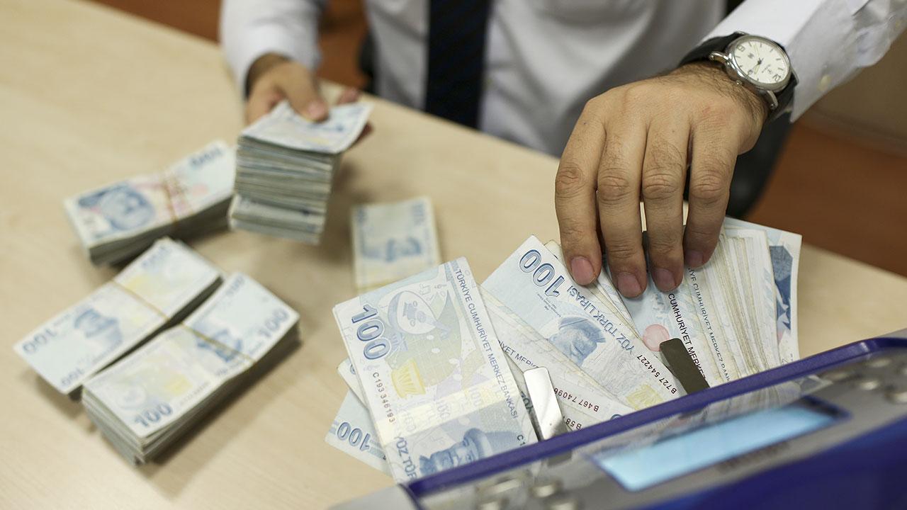 memurlar emekli olmuyor