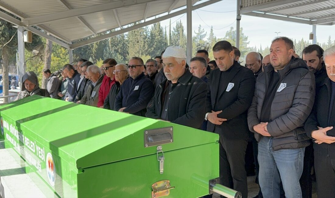 Çukurova Üniversitesi Rektörlük Özel Kalem Müdürü Meral Kara Delen, geçirdiği