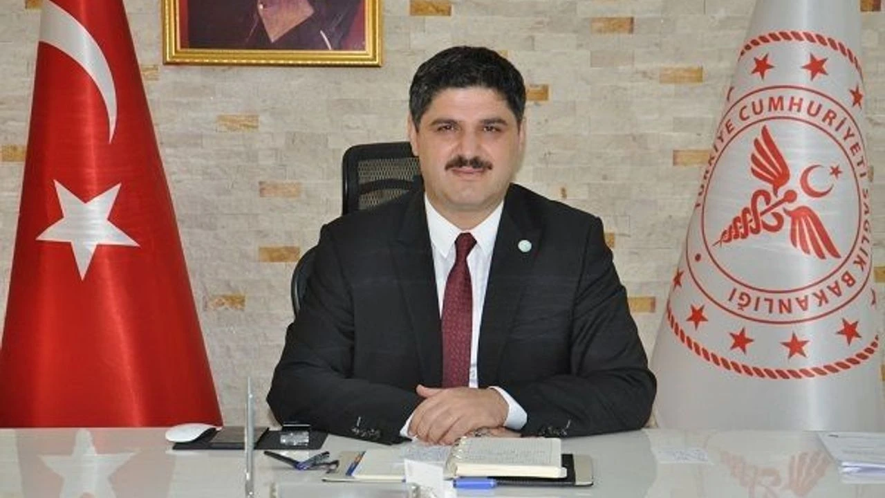 İl Sağlık Müdürü Dr. Hakan Pamukçu'nun Sözleşmesi Yenilendi İl Sağlık Müdürü Dr. Hakan Pamukçu'nun Sözleşmesi Yenilendi