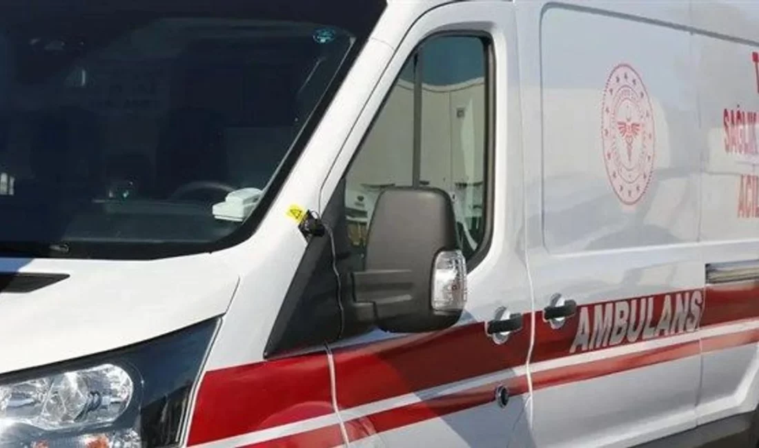 İzmir’in Bayraklı ilçesinde, seyir halindeki bir ambulansa tabancayla ateş açan