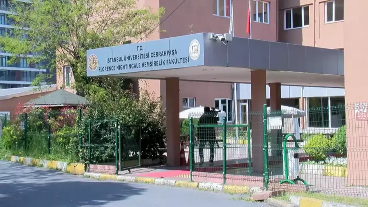 Florence Nightingale Hemşirelik Fakültesi Deprem Riski Nedeniyle Taşınıyor