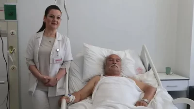 Ankara'da yaşayan emekli Ertuğrul Yıldırım, 28 Mayıs'ta evde gezdiği sırada