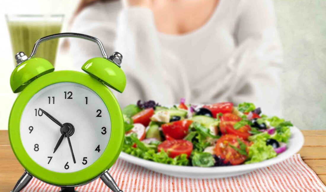 Yeni bir araştırma, gün aşırı oruç yönteminin metabolizmayı hızlandırmada hem