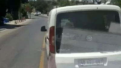 Muğla’nın Yalıkavak Mahallesi’nde dün öğle saatlerinde yaşanan olayda, bir sürücünün