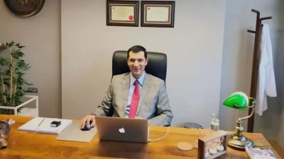 Çocuk ve Ergen Psikiyatri Uzmanı Profesör Dr. Ahmet H. Alpaslan,