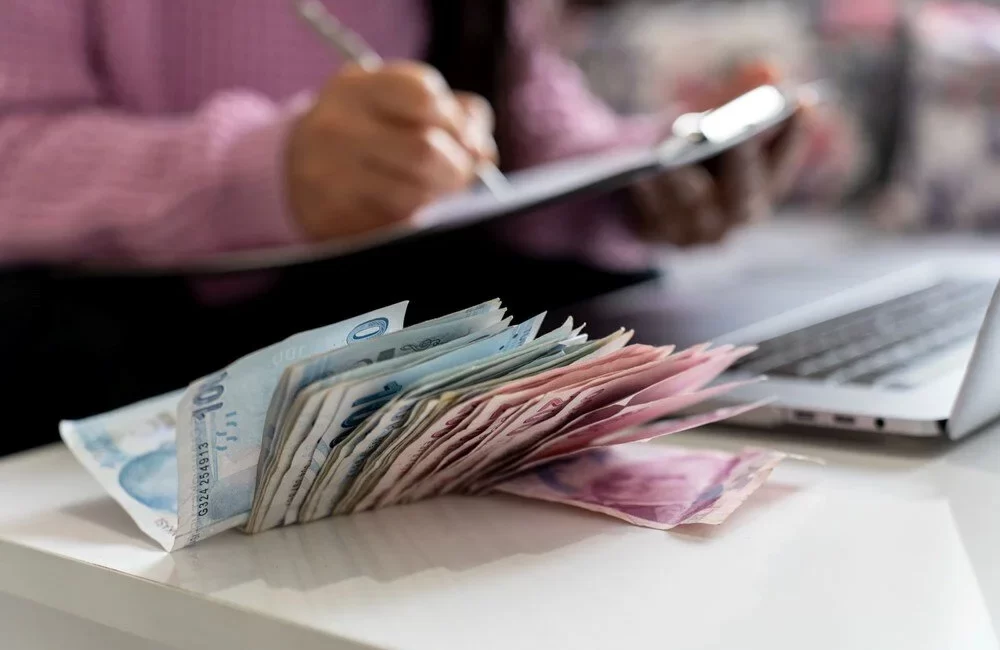 Devlet memurlarına sağlanan aile yardımı ödeneği, çocuklar ve eşler için