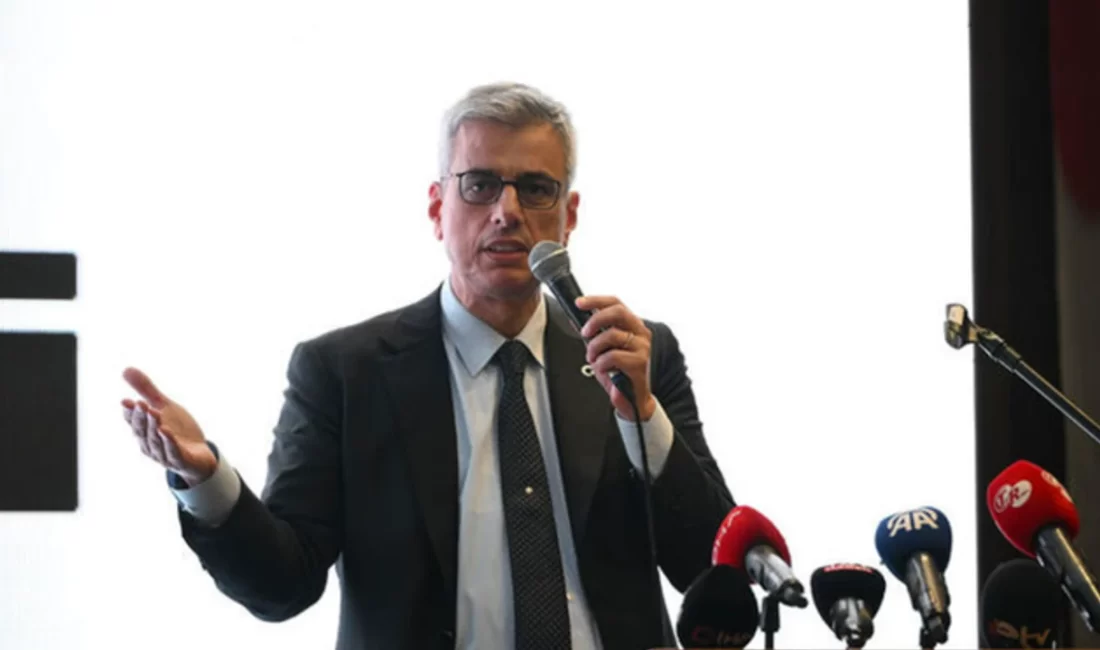 Sağlık Bakanı Prof. Dr. Kemal Memişoğlu, Leman Dergisi’nin 26 Haziran