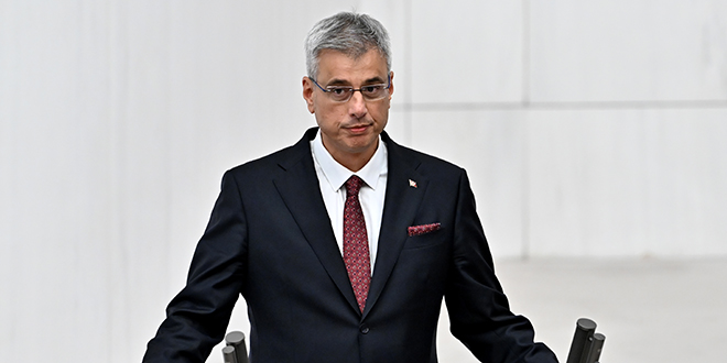 Sağlık Bakanı Kemal Memişoğlu, dijital bağımlılık ve diğer davranışsal bağımlılıklarla