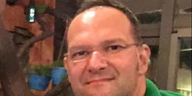 Sakarya’nın Sapanca ilçesinde sokak hayvanlarına düşkünlüğüyle tanınan 46 yaşındaki Okan