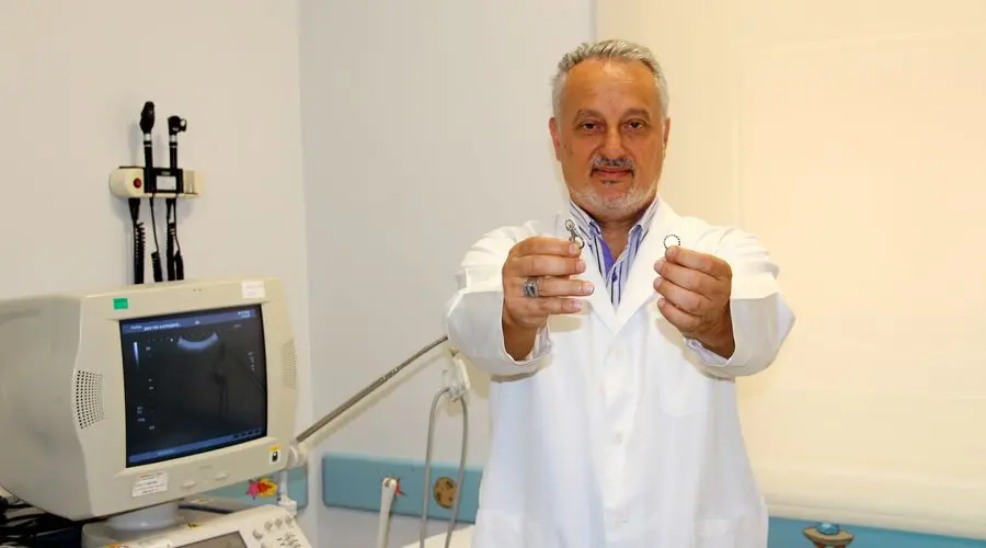 Doktorun Midesinden Çıkanlar Koleksiyonu: Yok Yok! Doktorun Midesinden Çıkanlar Koleksiyonu: Yok Yok!