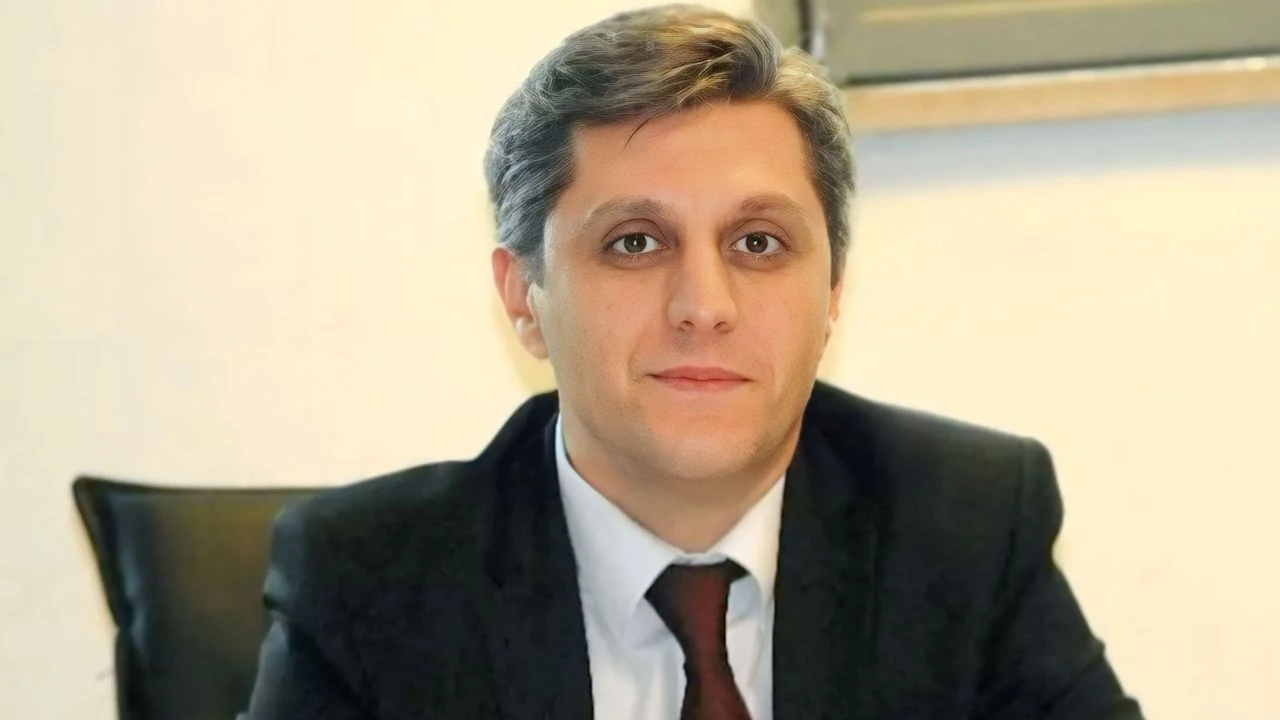 Sağlık Müdürlüğü Koltuğuna Yeni Atama: Mustafa Özkan Gün Görevi Devraldı Sağlık Müdürlüğü Koltuğuna Yeni Atama: Mustafa Özkan Gün Görevi Devraldı